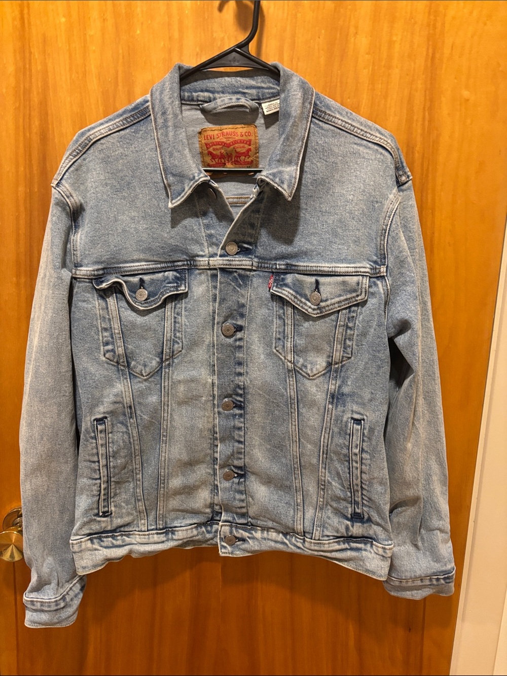 Levi's Light Blue Denim Trucker Jacket - Picture 1 of 11